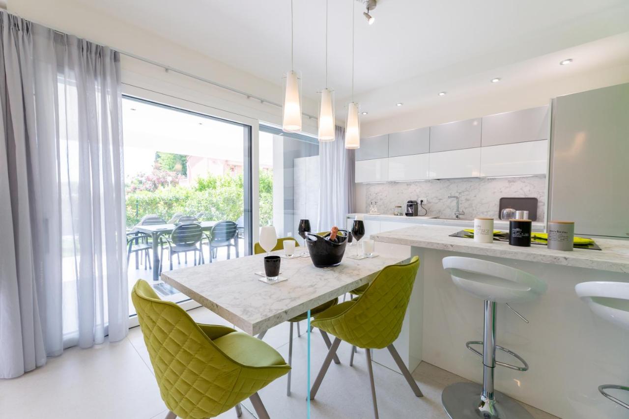Magic Luxury Apartments Бардоліно Екстер'єр фото