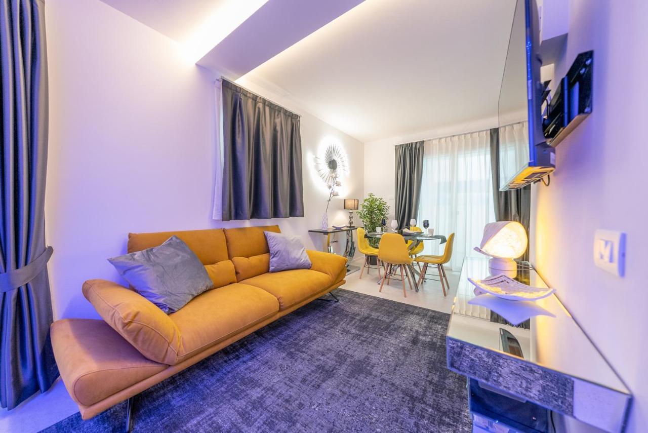 Magic Luxury Apartments Бардоліно Екстер'єр фото