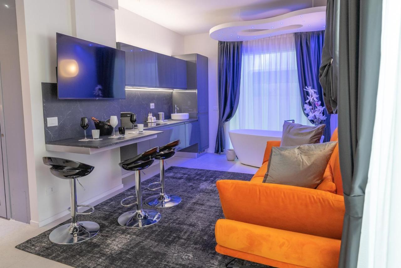 Magic Luxury Apartments Бардоліно Екстер'єр фото