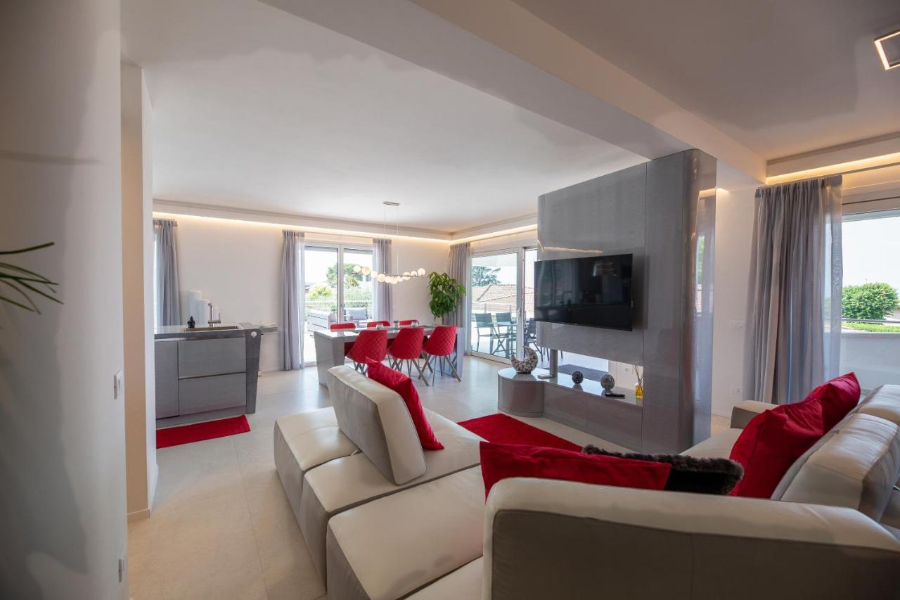 Magic Luxury Apartments Бардоліно Екстер'єр фото